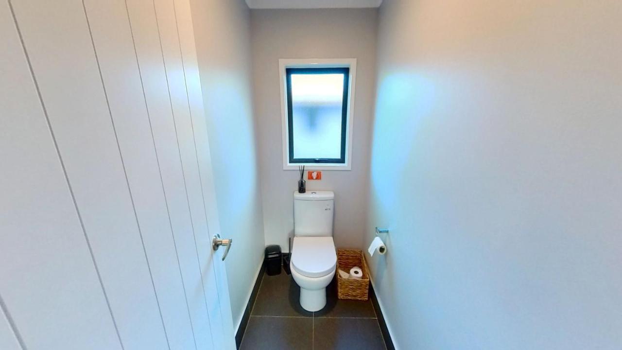 Atiamuri Full Holiday Home To Yourself, Up To 21 Guests מראה חיצוני תמונה