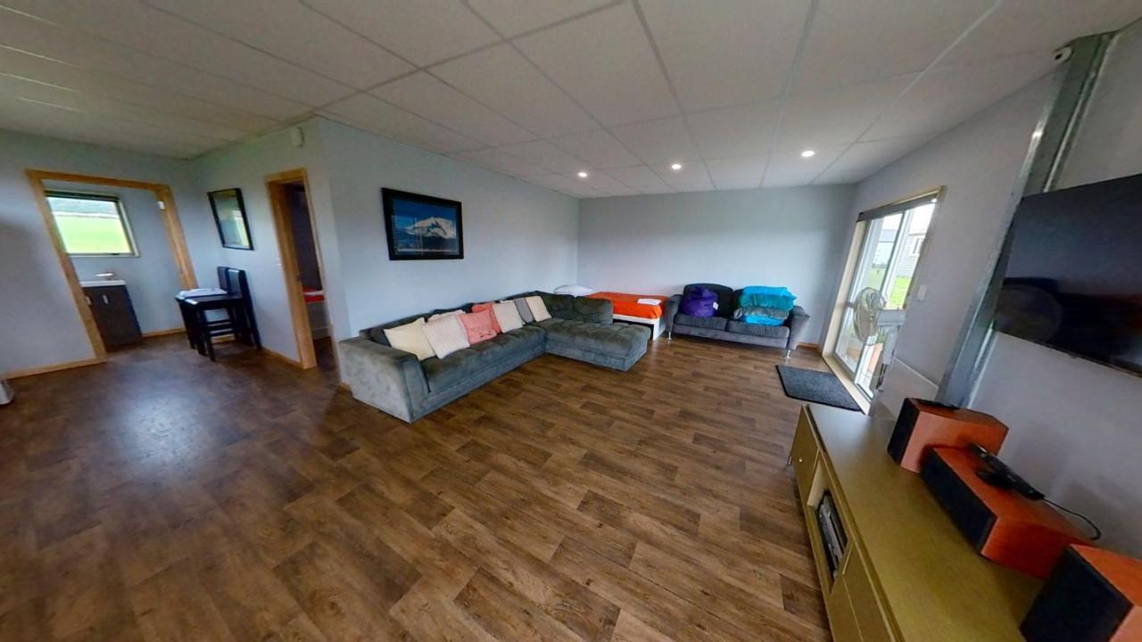Atiamuri Full Holiday Home To Yourself, Up To 21 Guests מראה חיצוני תמונה